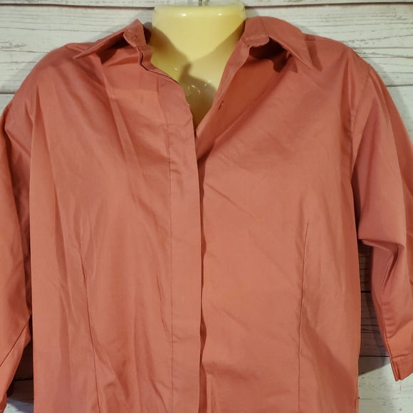 2 for 15 Tabi Pink Button Down Top - Picture 4 of 8